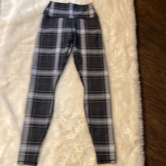 ALO Yoga Pants - ALO Airlift High Waist magnified Plaid